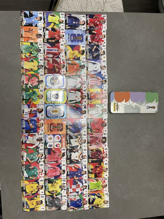Продавам колекция от 70 карти Panini Adrenalyn XL FIFA World Cup 2026.