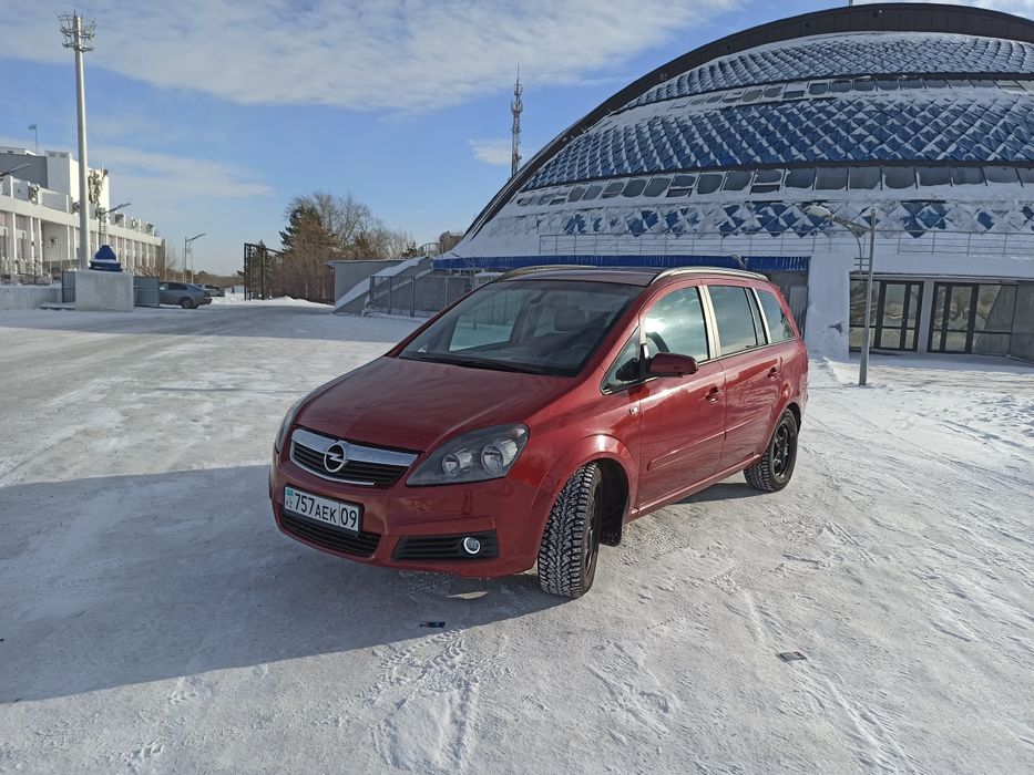 Продам Opel Zafira B