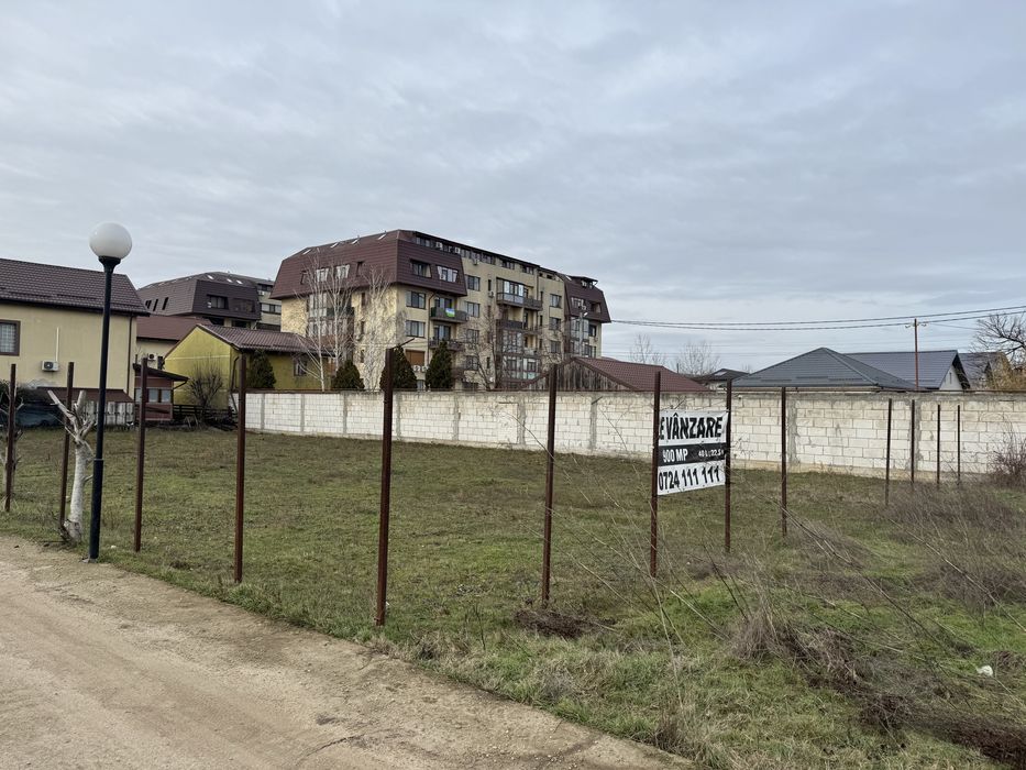 Canal/apa, asfalt, gaz, lumina, deschidere 40m, la limita cu  sector 5