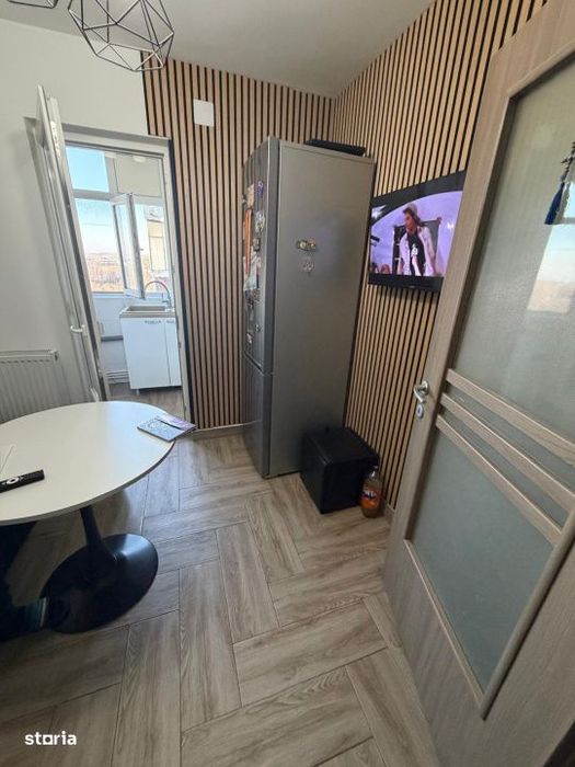 Apartament de vanzare, cu 2 camere, 57 mp, zona Craiovita