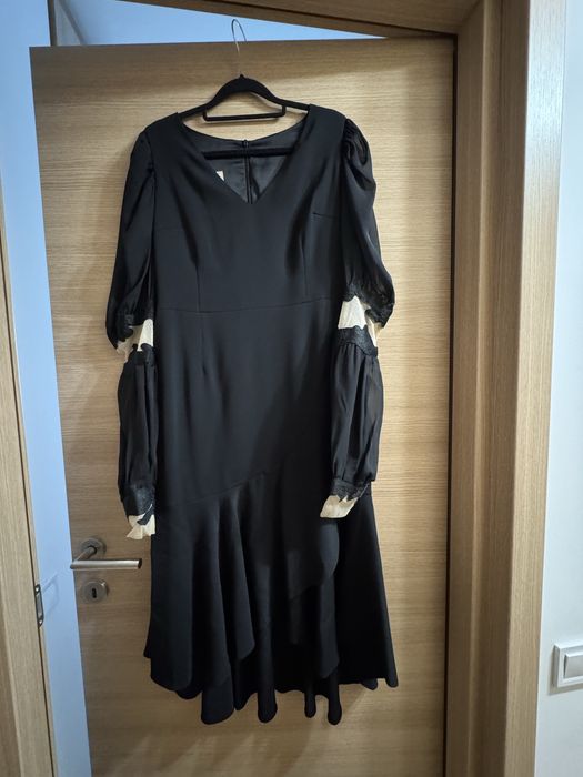 Rochie Alina Cernatescu model Festa