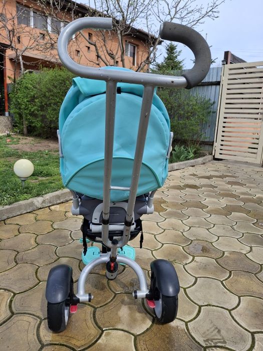 Vând tricicleta copii