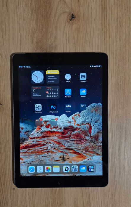 iPad 5th Gen (2017) | 128GB | Cellular (със SIM карта)