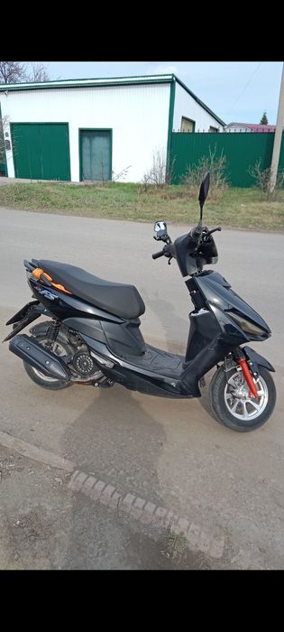 Продам скутер Ямаха Джог