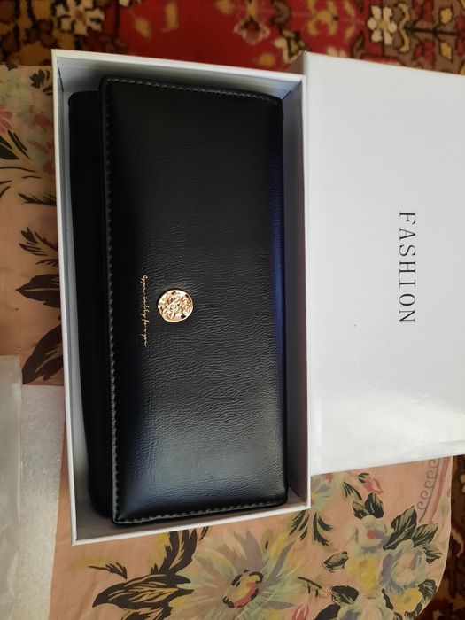 Женский клатч кошелек в коробке