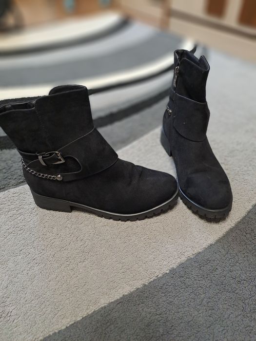 Женские ботиночки.