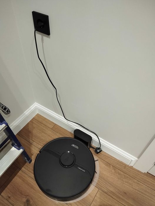 Продам робот-пылесос