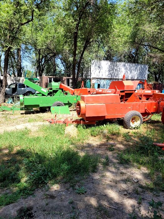 Пресс-подборщики из Европы.