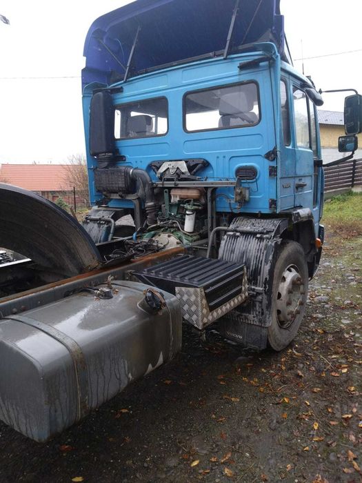 Vand VOLVO FL6, 3600 Euro