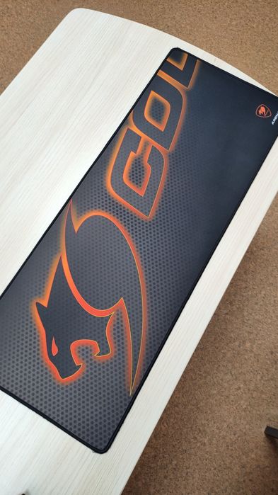 Гейминг подложка за мишка COUGAR Arena Black XL