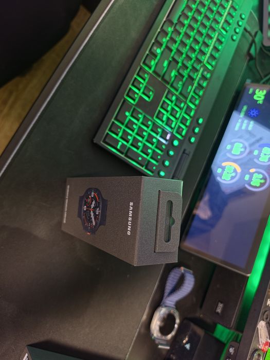 Samsung Galaxy Watch Ultra 2 НОВ! 2 ГОД. ГАРАНЦИЯ