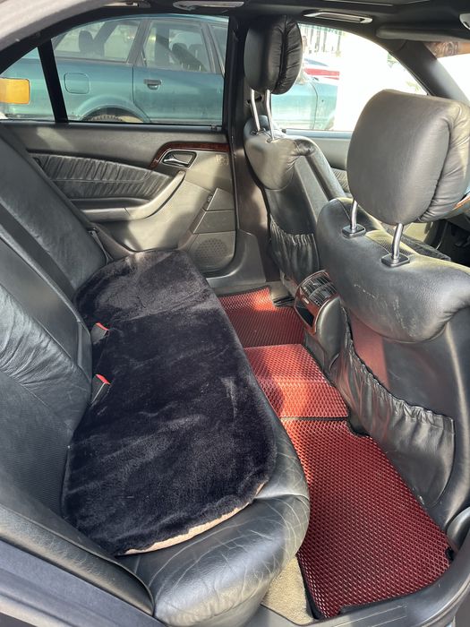 Продам мерседес S320