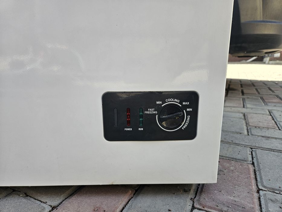 Продам морозильник