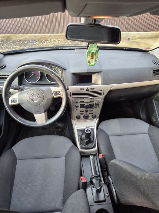Opel Astra 1.7 h cdti 2008
