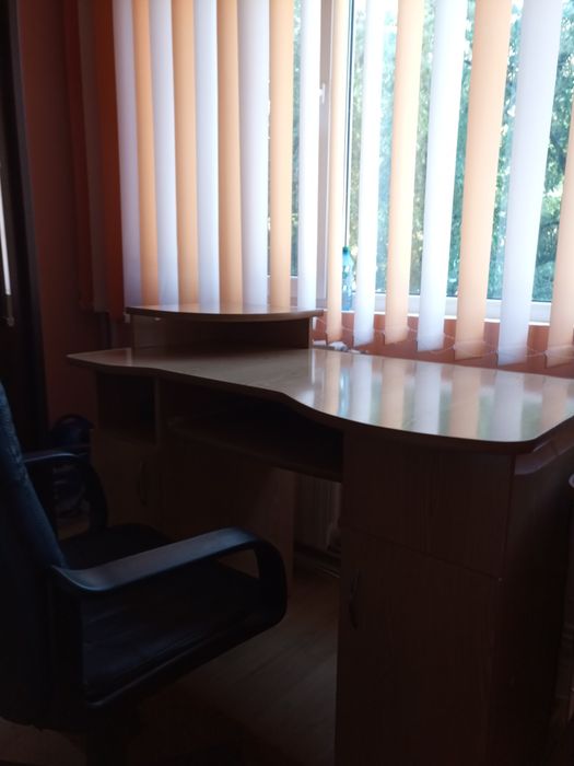 De vînzare  Birou și scaun ergonomic pentru școlari  ,in onesti