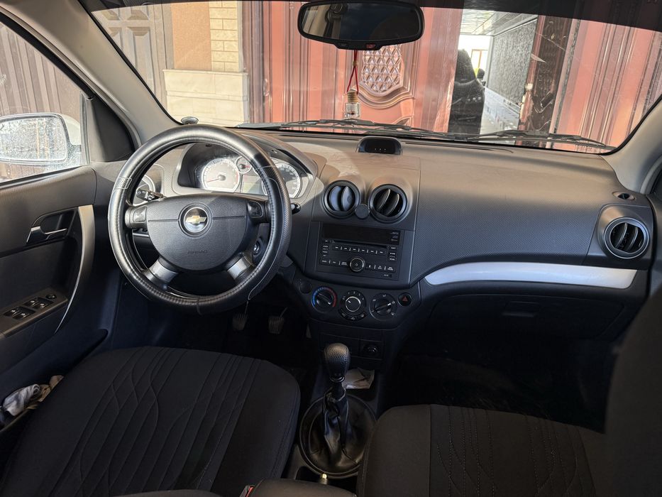 Nexia 3 Toza 2017 yil 68.000 km