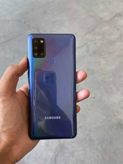 Samsung A21s sotiladi 800ming
