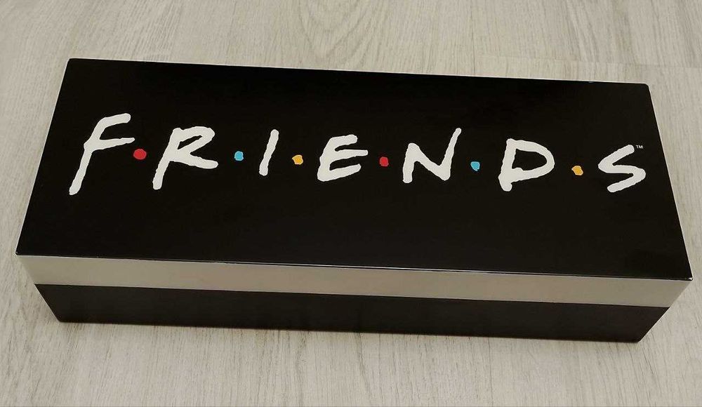 Лед лампа Friends- логото на сериала Приятели
