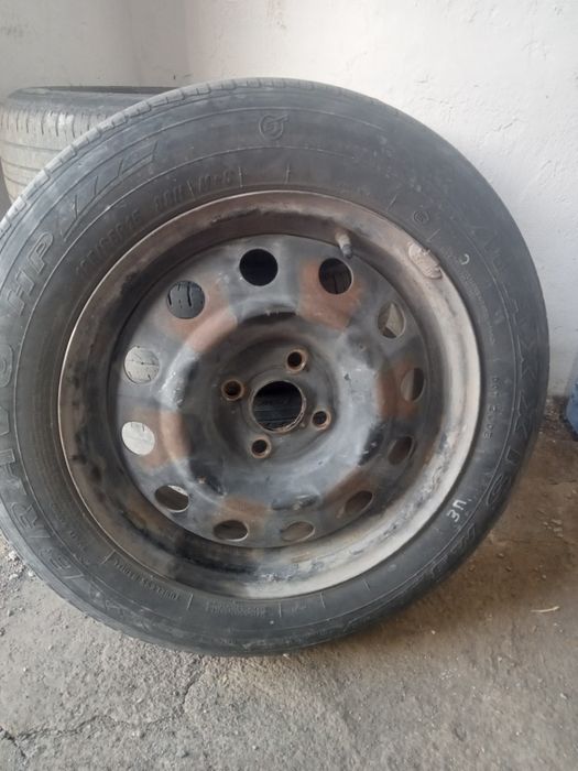 Прлдам диски с резинами