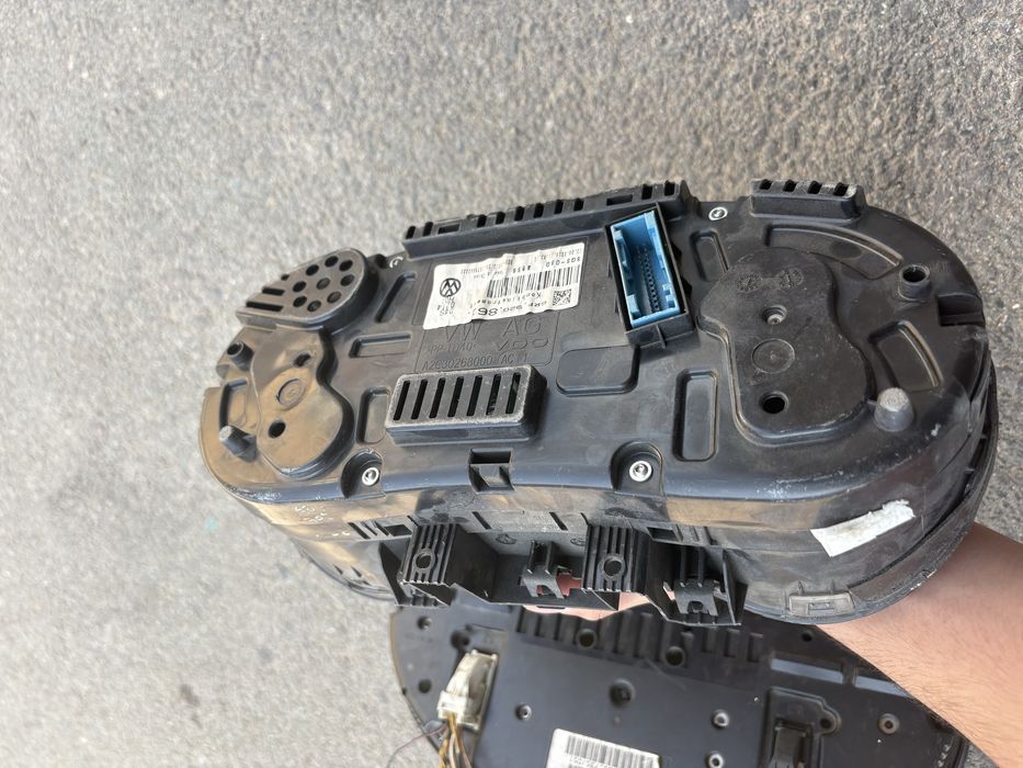 Продам щитки на бмв и поло