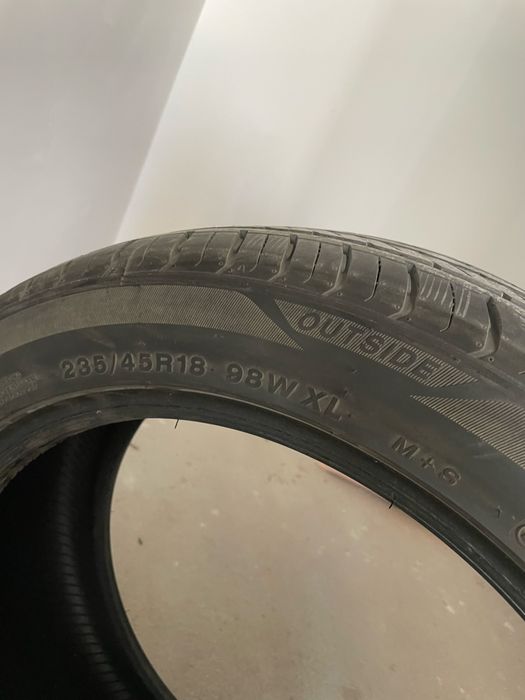 Шины летние 235/45/18