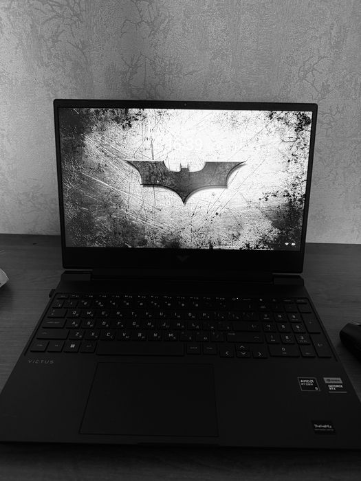Hp victus 15 rtx 4050 ryzen 5 7445