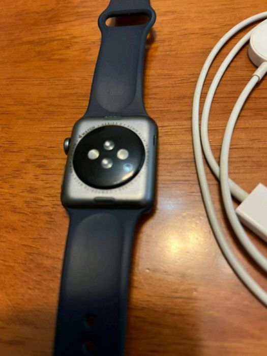 Смарт часы Apple watch 3 б/у
