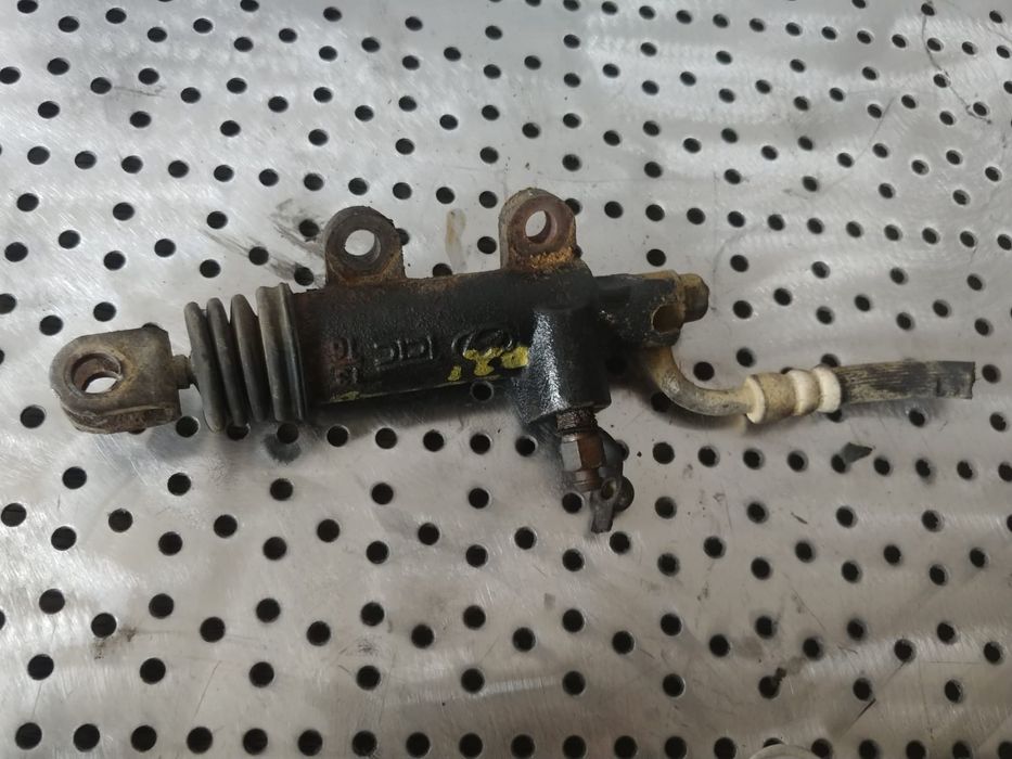 pompa ambreiaj 2.0 crdi hyundai santa fe 2002