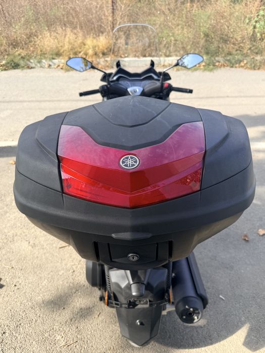Yamaha xmax , yamaha 125, scuter 125cc, scuter conduci cu B