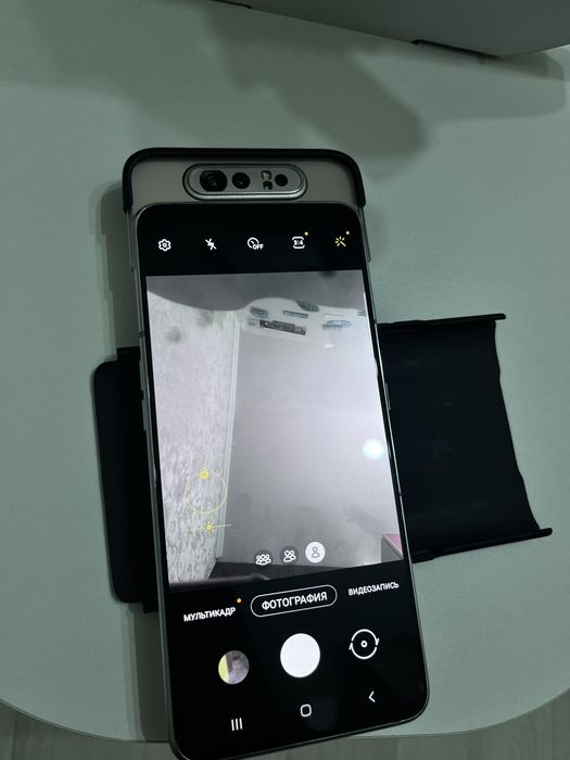 **Samsung A80 ***