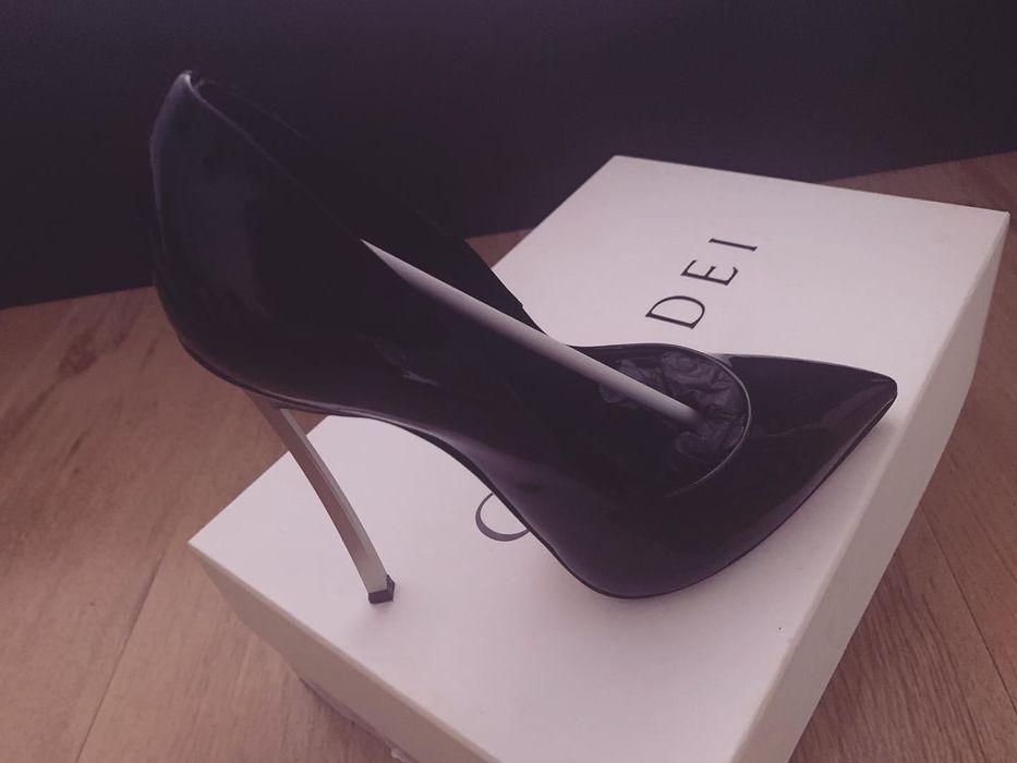 Обувки с висок ток Casadei