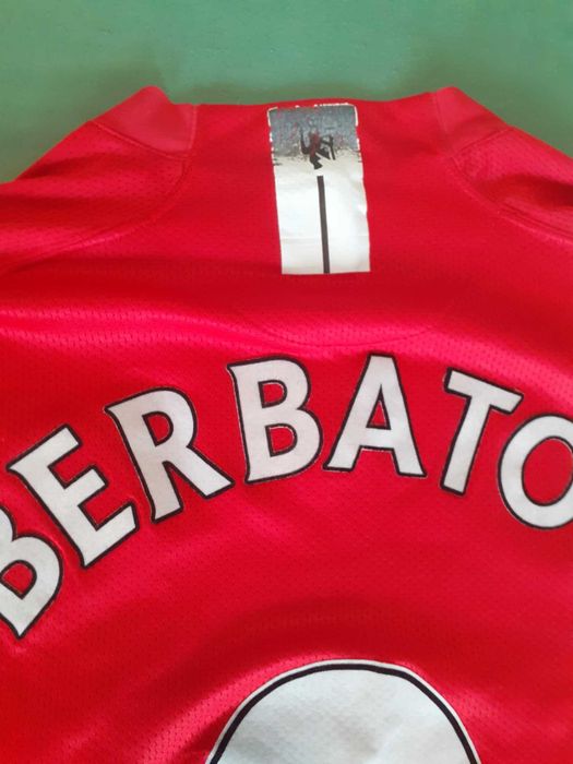 Тениска на Бербатов, Манчестър Юнайтед, оригинална, размер М, 2008/09