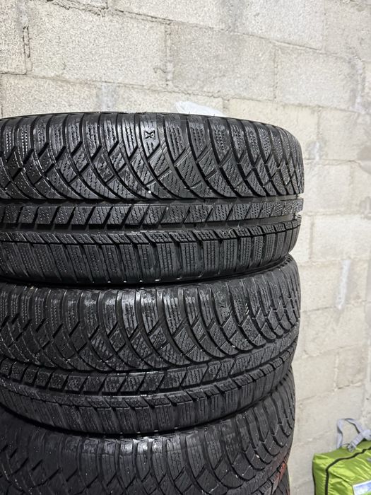 225/45/19 KUMHO Made in Korea
