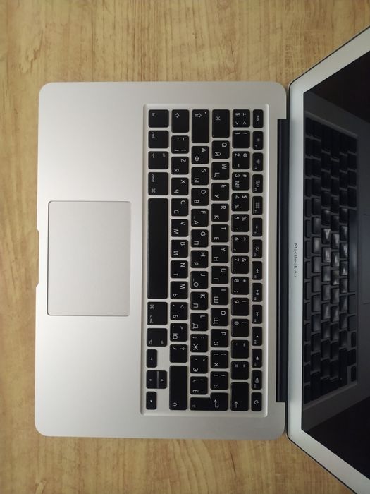 Ноутбук Macbook air Core i7, SSD