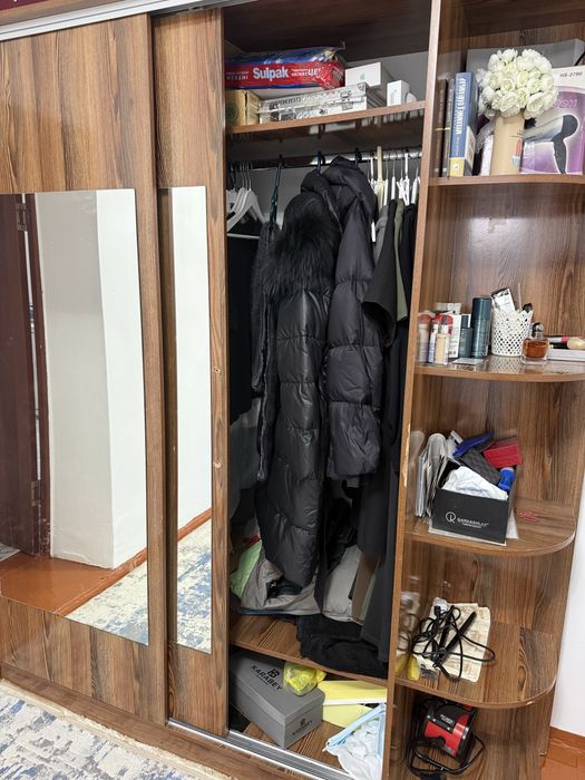 Шкаф купе двухдверный