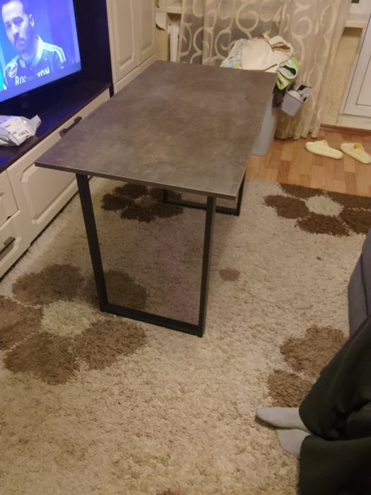 Стол для компьютера