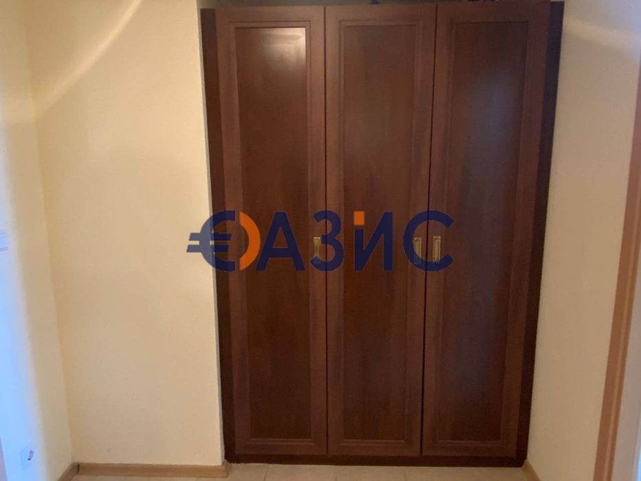 Продава се Тристаен апартамент в Поморие - 79 кв.м за 950 €/кв.м - Снимка #2