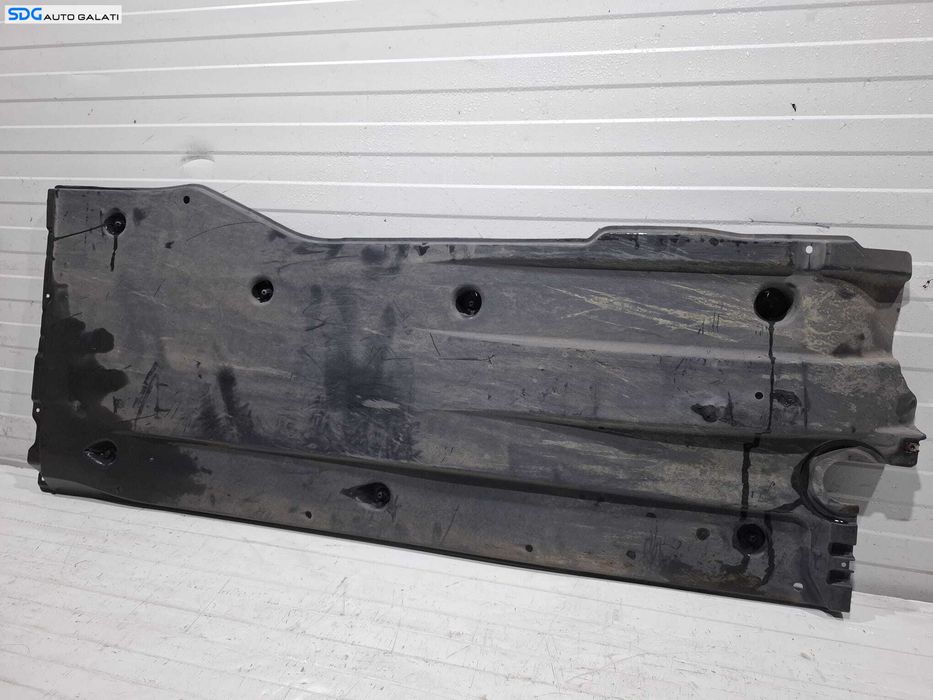 Scut Lateral Stanga Protectie Caroserie Podea Prag Volkswagen Passat B8 Combi Variant Break 2014 - 2023 Cod 3Q0825201H [L3947]
