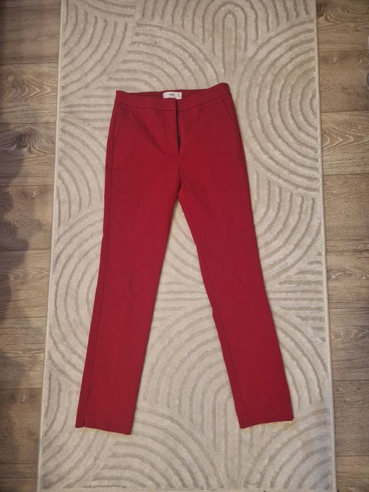 Pantaloni roz fucsia