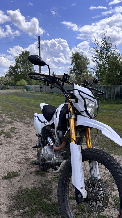 продам мотоцикл sycmcc