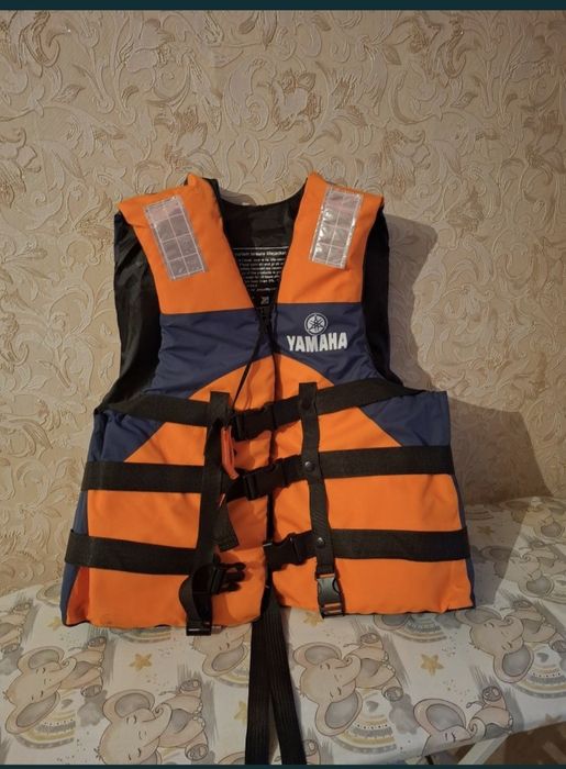 Продам лодку + мотор