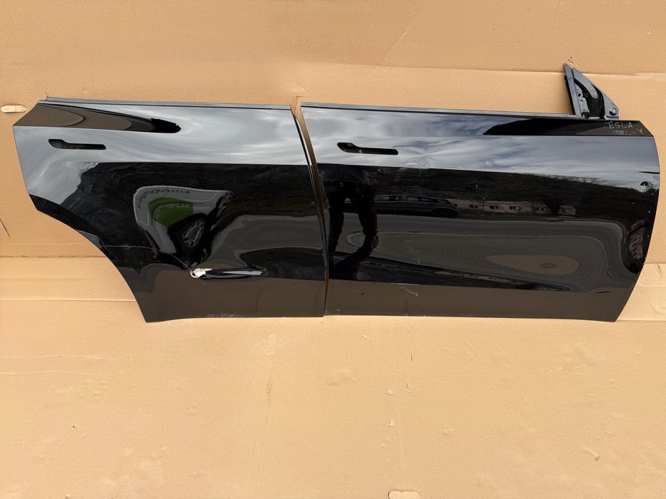 Врати Tesla Model Y 2021