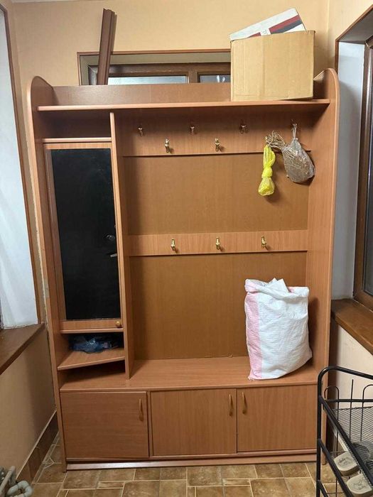 продается прихожая