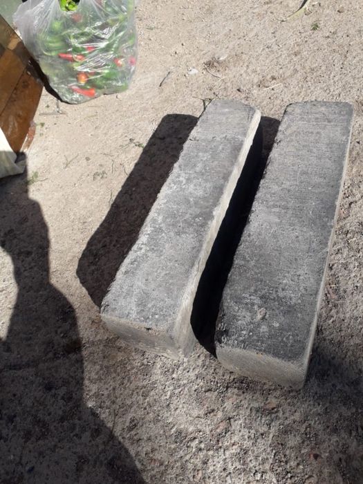 Продам графит 2 бруска