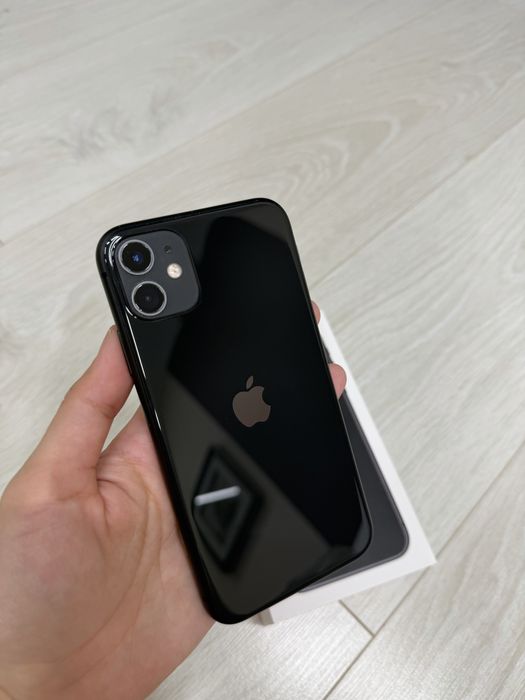 Продам iPhone 11