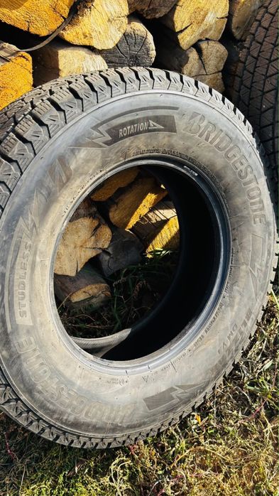Комплект шин Bridestone 265/70/R17
