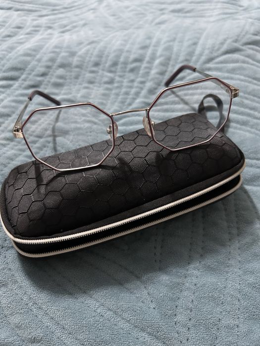 Продам очки от зрения -2