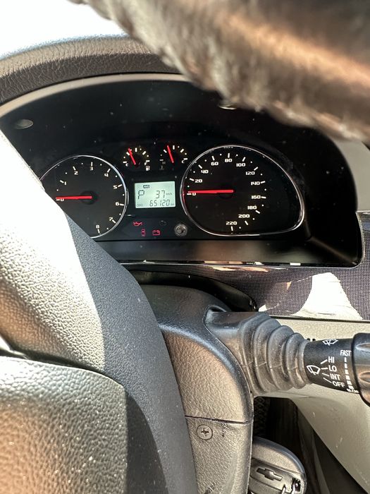 jentra sotliadi xolati yaxshi komentariyani oqib keyin telefon qlili