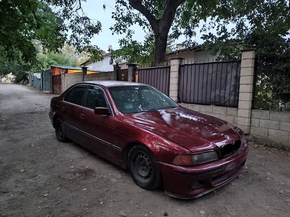 На Части: BMW E39 520I