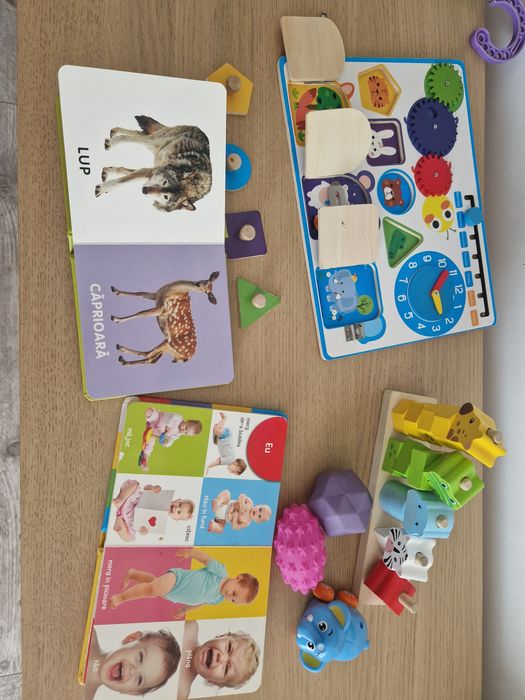 Lot jucarii bebelusi cărți puzzle